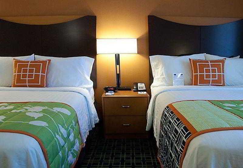 Fairfield Inn & Suites Tampa Fairgrounds/Casino Orient Park Exteriér fotografie